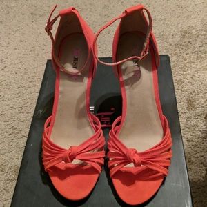 Justfab Eden Wedges Sz 10